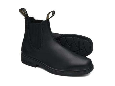 Blundstone Black full grain leather elastic side Dress Boot 663